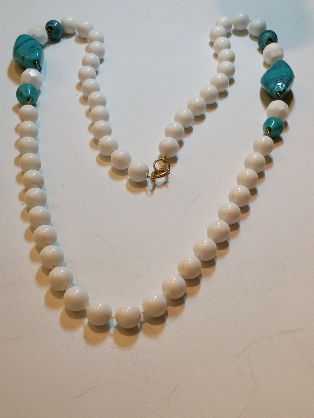 White and Turquoise Beaded Necklace - Women's Fashion Jewelry
